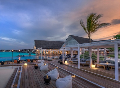 Four Seasons Resort Maldives at Landaa Giraavaru